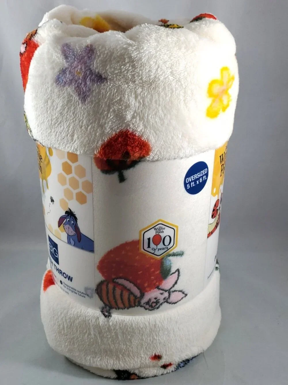The Big One Plush Throw Blanket Disney 100 Years Winne the Pooh & Berries New